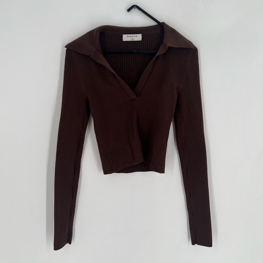 Babaton Aritzia Sculpt Long Sleeve Polo Ribbed Knit Crop Top